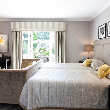 Foxhills Club & Resort Оттершо Экстерьер фото