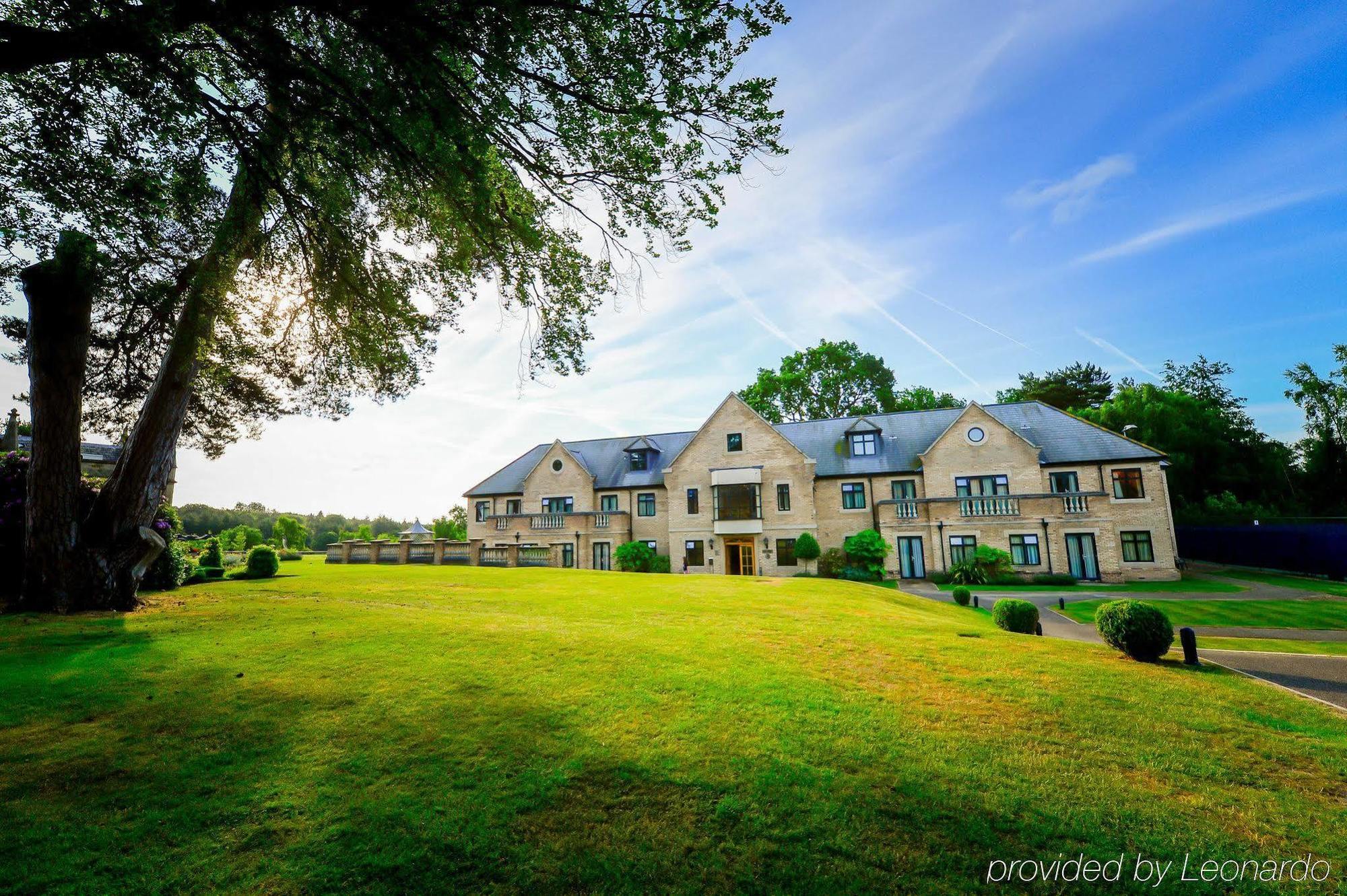 Foxhills Club & Resort Оттершо Экстерьер фото
