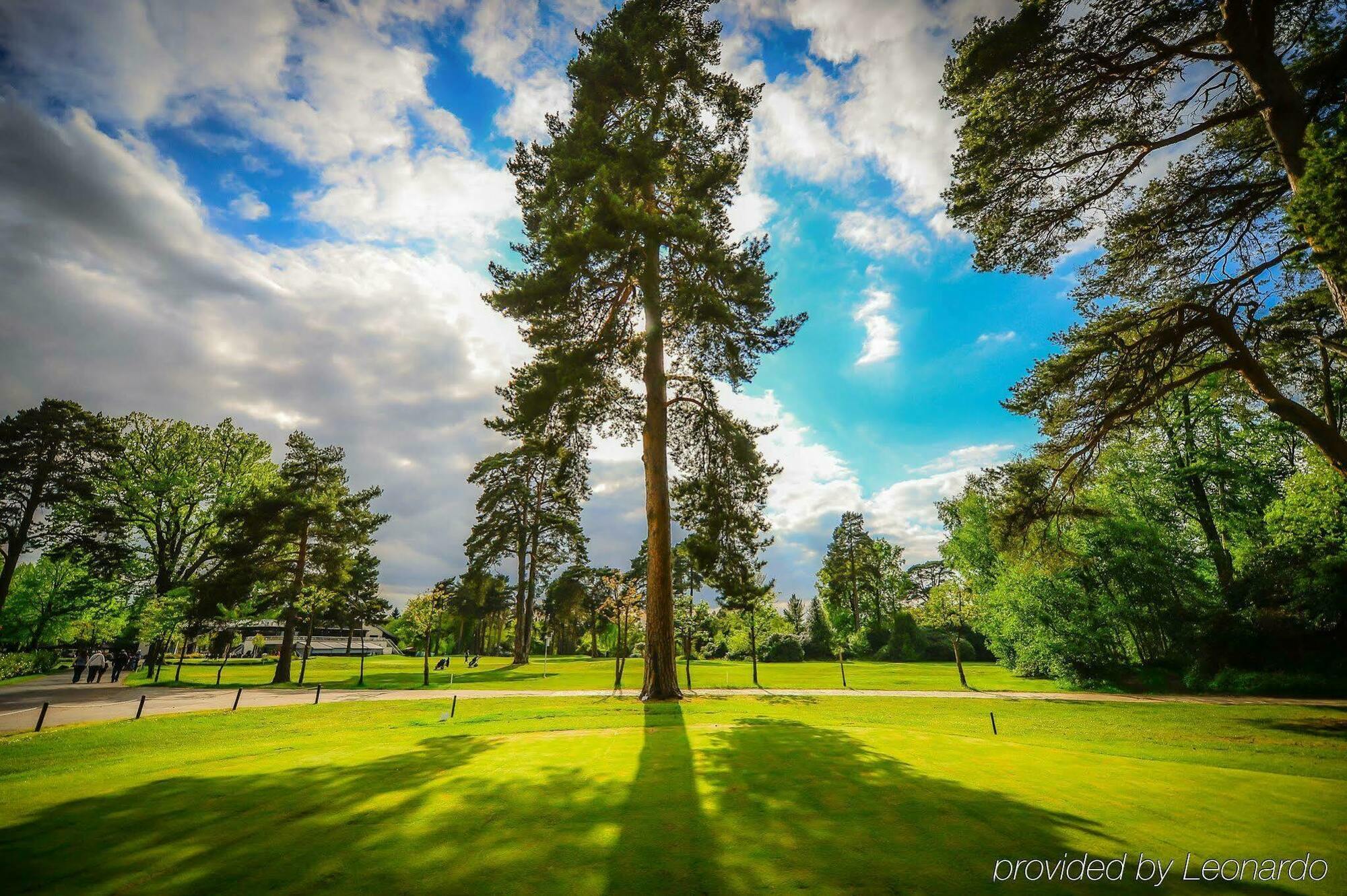 Foxhills Club & Resort Оттершо Экстерьер фото
